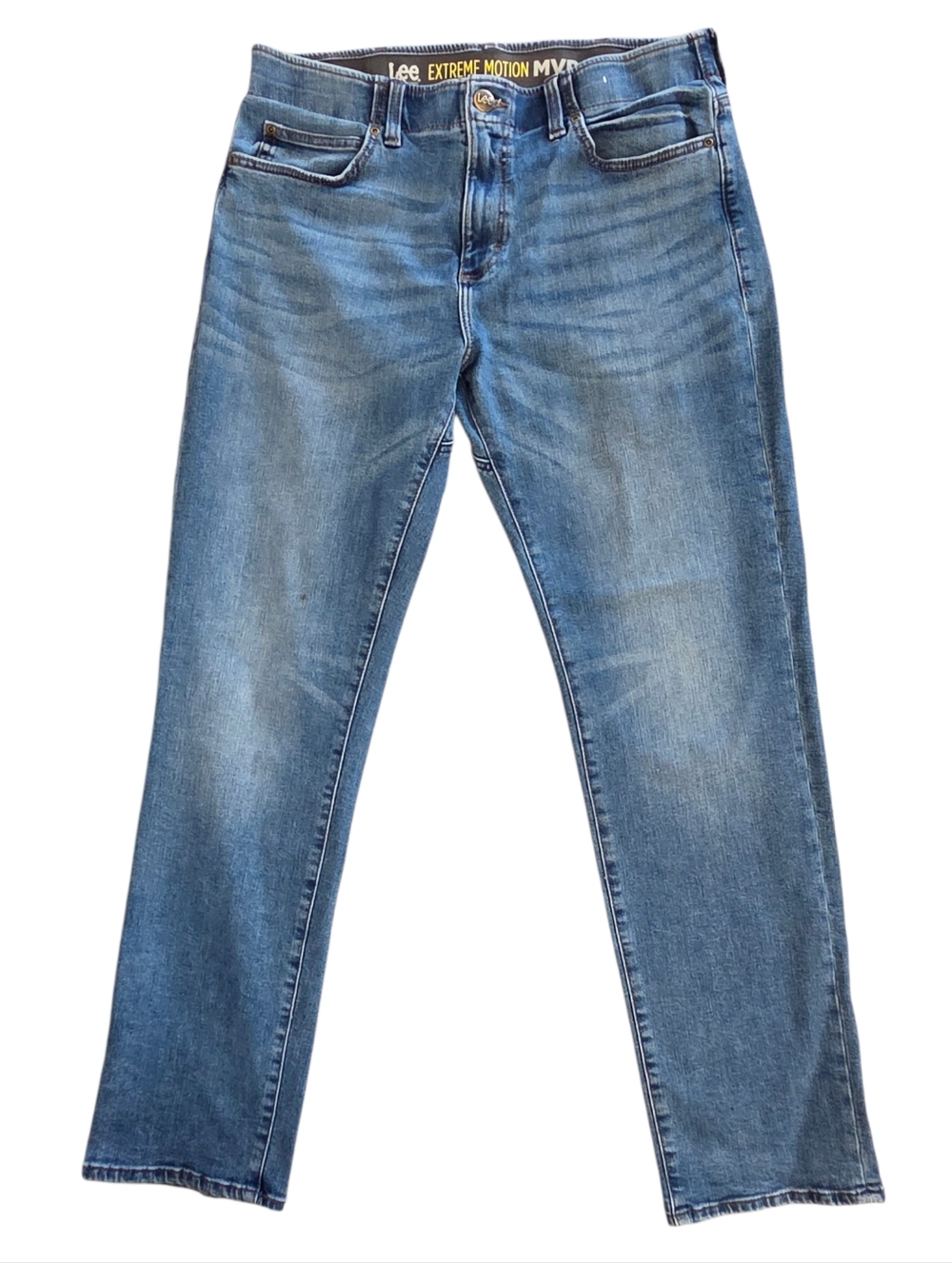 Lee Jeans Extreme Motion MVP Men's 36/32 Blue Medium Wash Straight Tapered